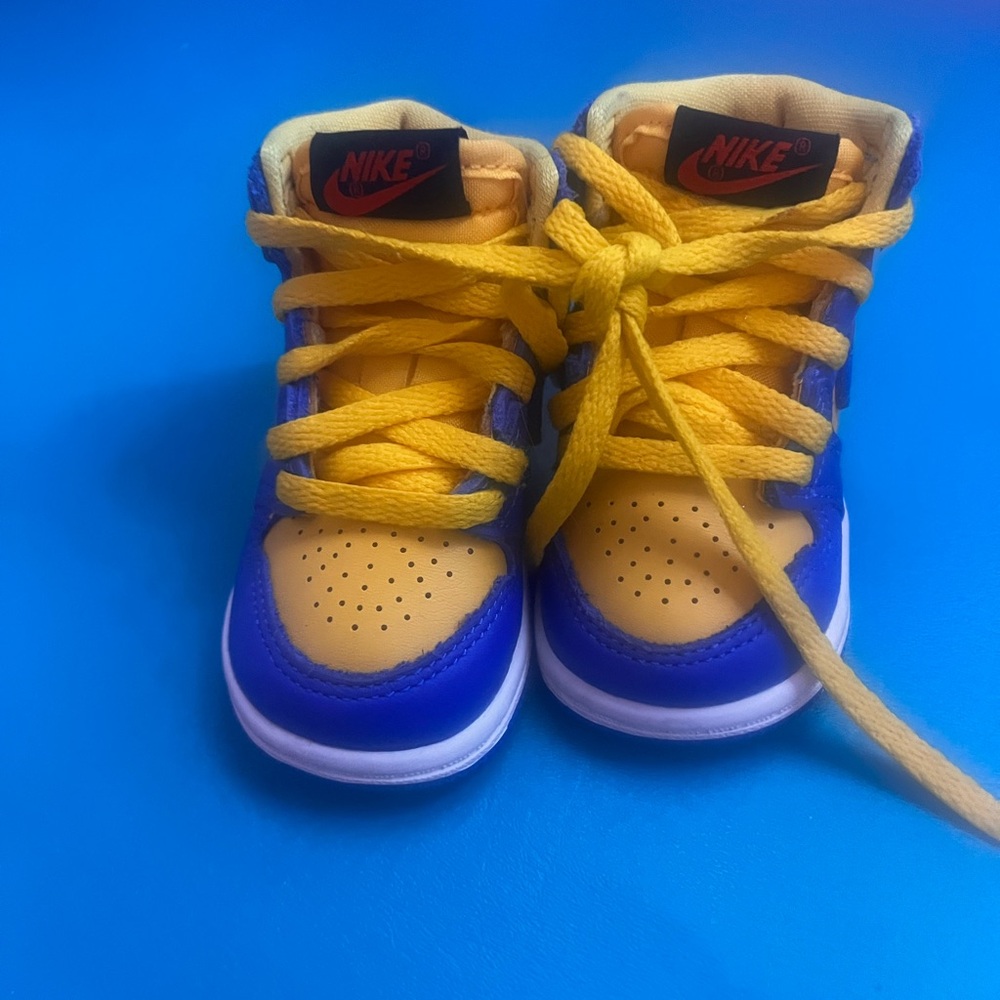 Nike Kids Blue and Yellow Sneakers
